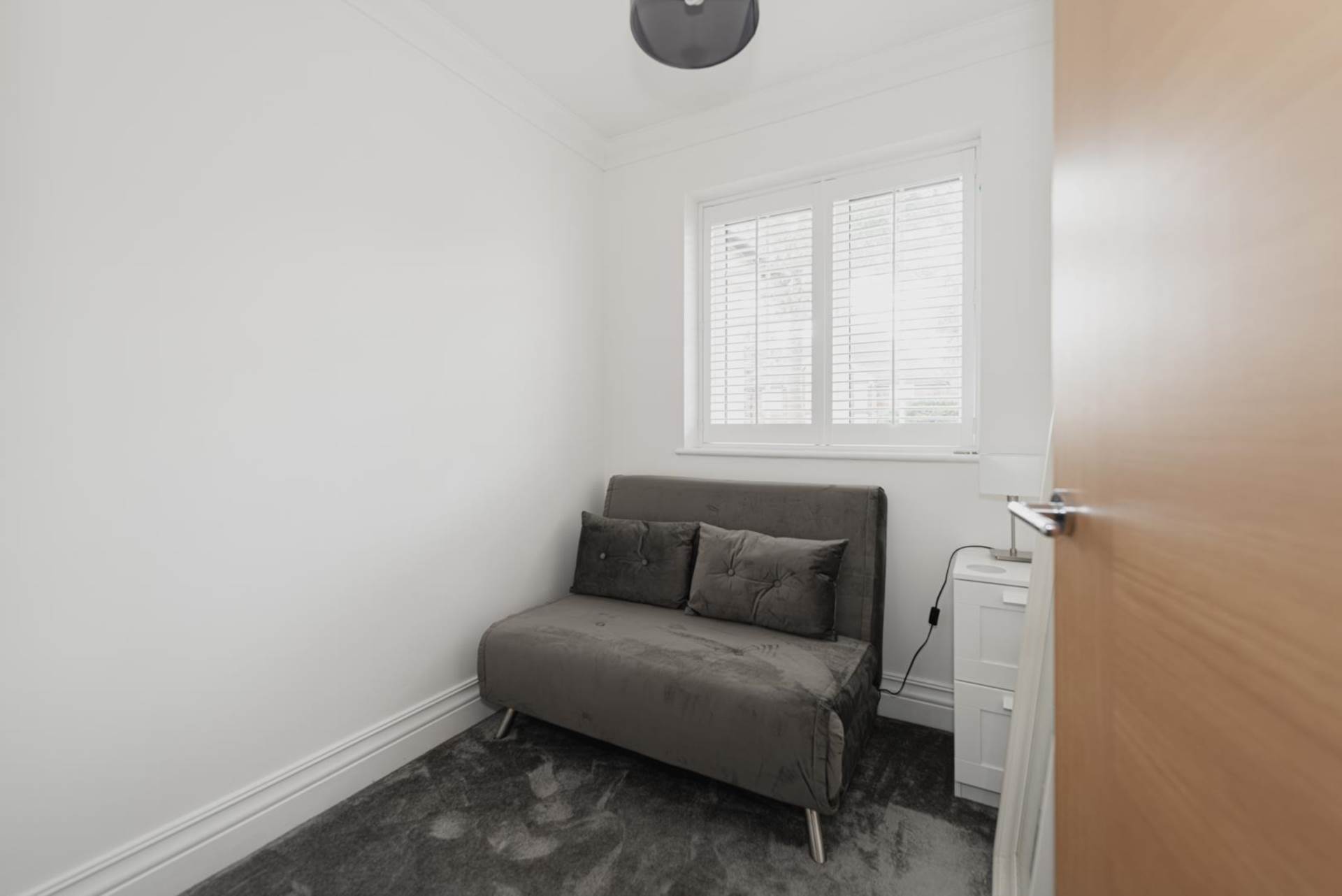 Additional Property Image 3 bedroom Semi Detached to rent in Epsom 13