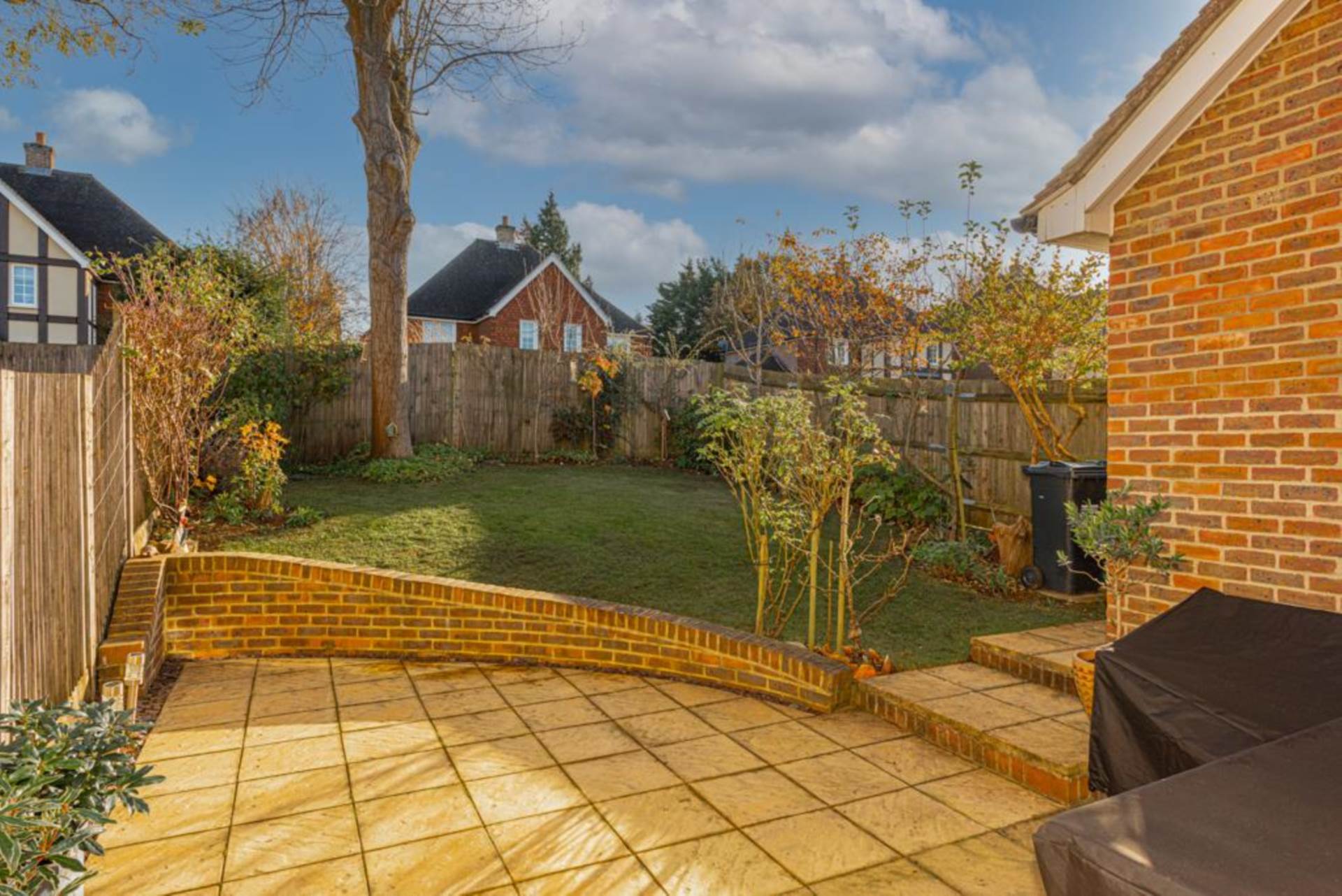 Additional Property Image 3 bedroom Semi Detached to rent in Epsom 16