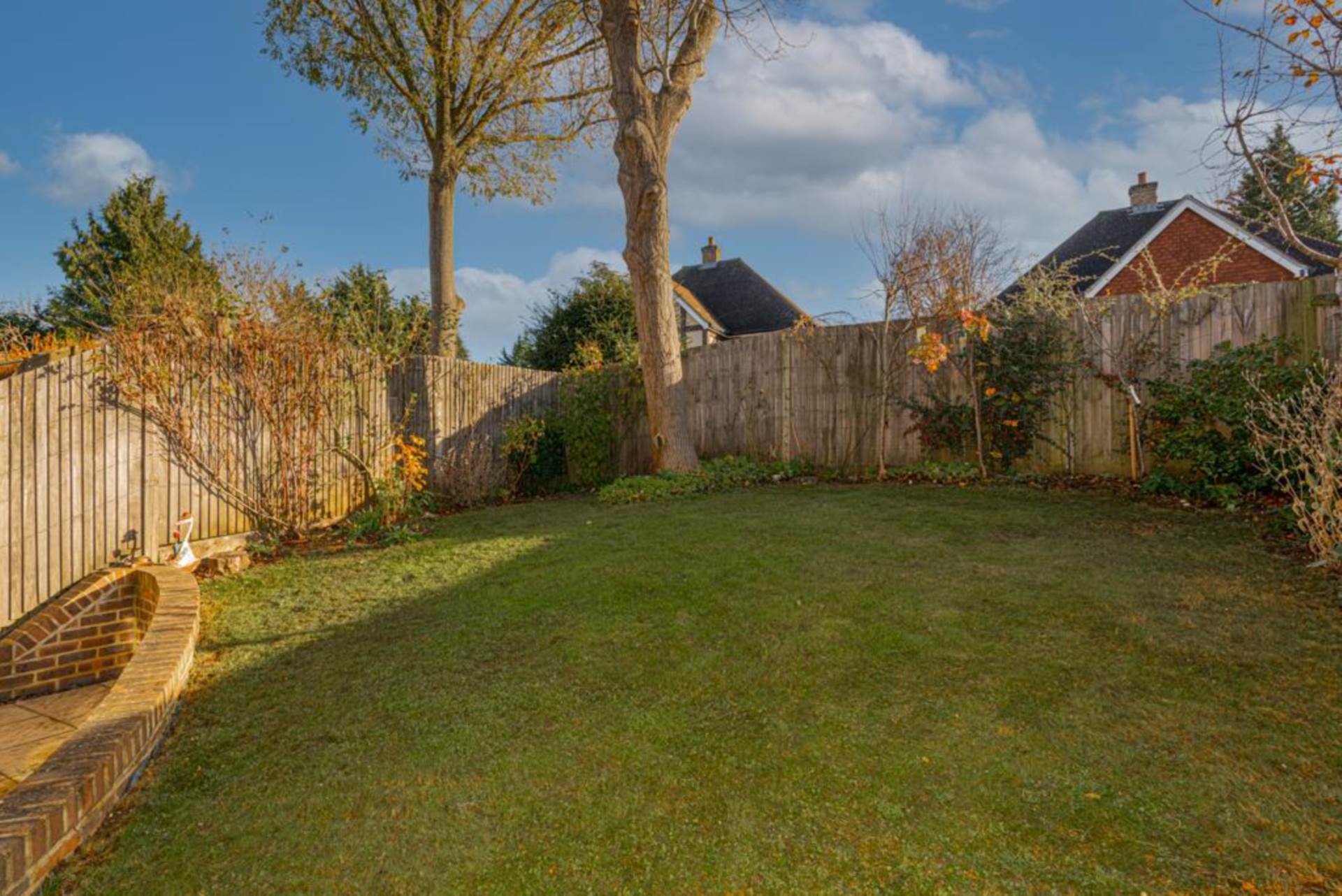Additional Property Image 3 bedroom Semi Detached to rent in Epsom 18