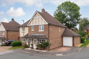 3 bedroom Semi Detached to rent in Epsom