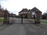 5 bedroom House to rent in Epsom