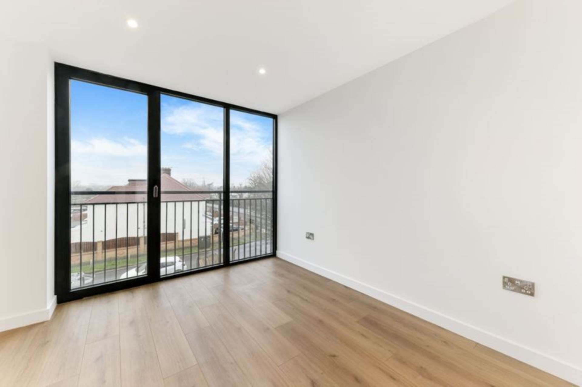 Additional Property Image 1 bedroom Apartment to rent in Epsom 5