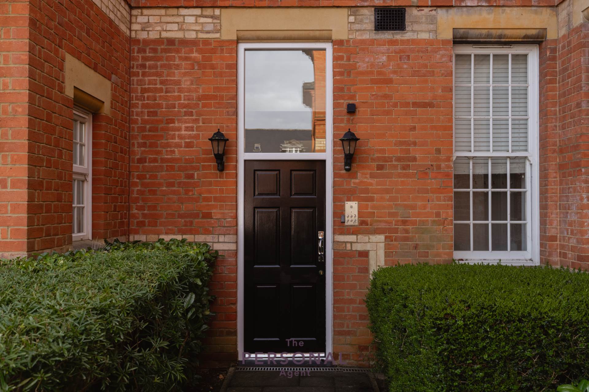 Additional Property Image 1 bedroom Flat to rent in Epsom 2