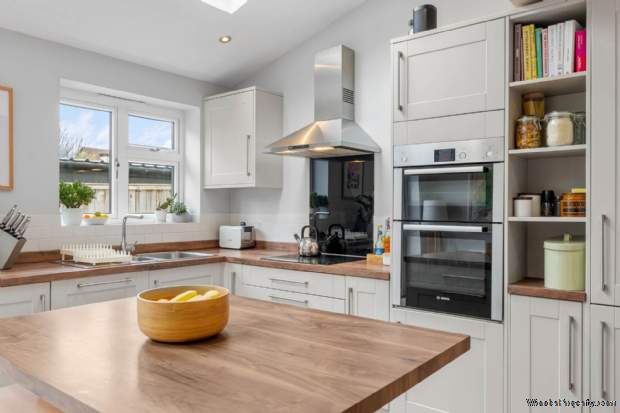 Additional Property Image 4 bedroom Semi Detached to rent in Worcester Park 4