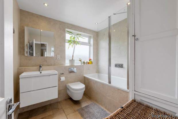 Additional Property Image 4 bedroom Semi Detached to rent in Worcester Park 9