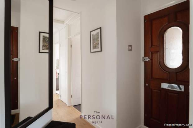 Additional Property Image 2 bedroom Maisonette to rent in Epsom 2