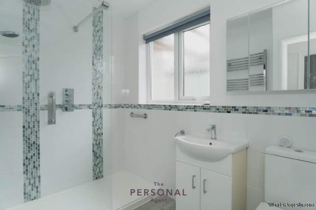 Additional Property Image 2 bedroom Bungalow to rent in Epsom 8