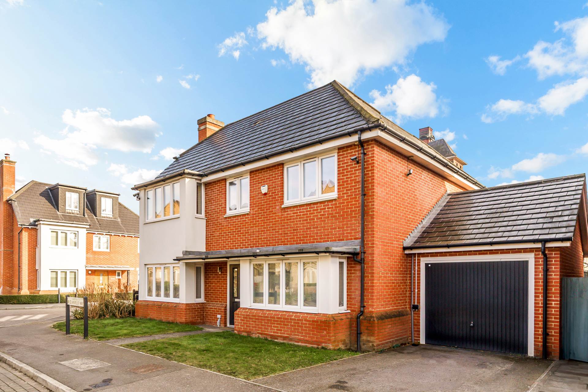 Additional Property Image 4 bedroom House to rent in Epsom 14