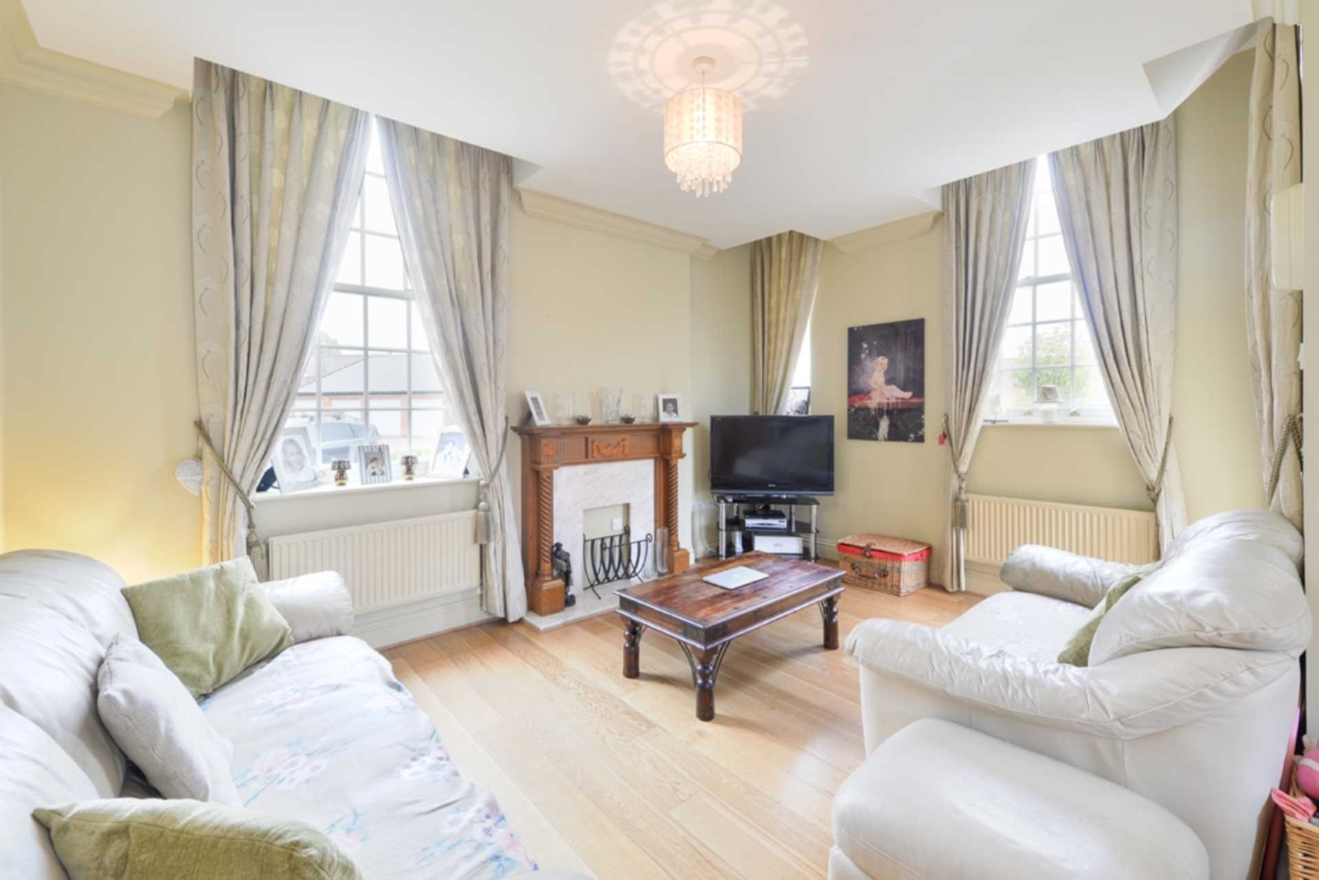 Additional Property Image 2 bedroom Apartment to rent in Epsom 3