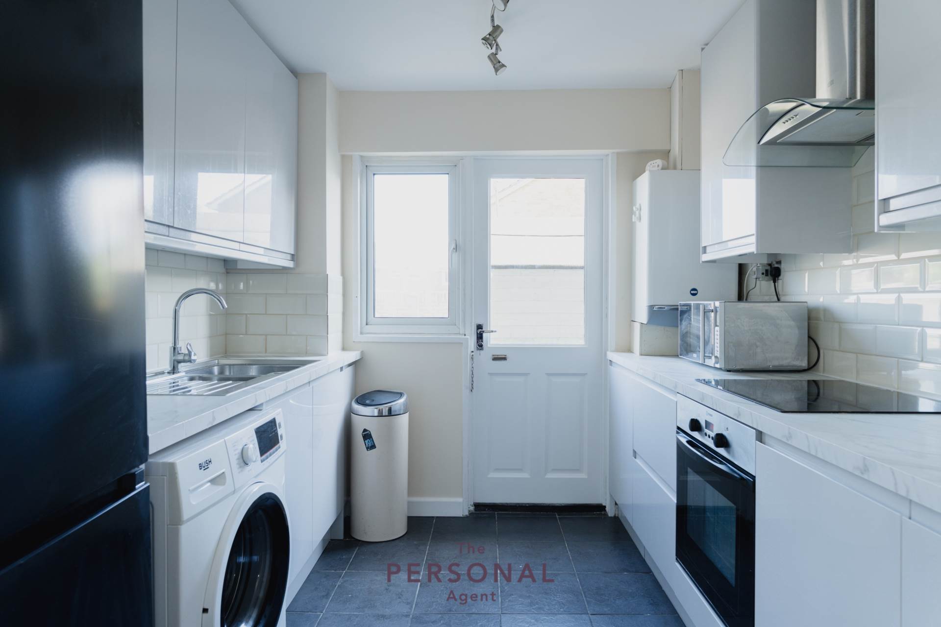 Additional Property Image 3 bedroom Semi Detached to rent in Epsom 5