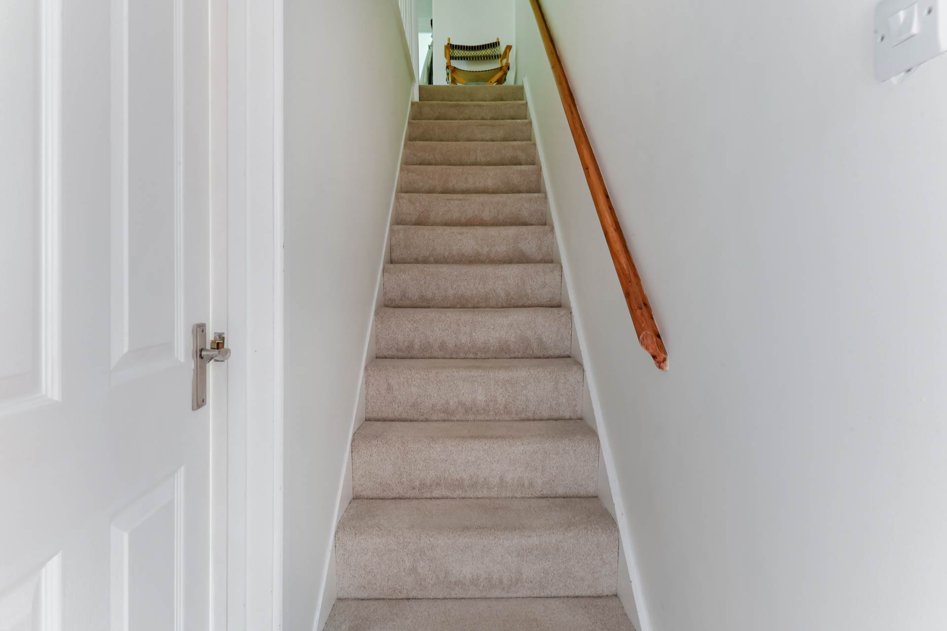 Additional Property Image 4 bedroom Detached to rent in Epsom 8