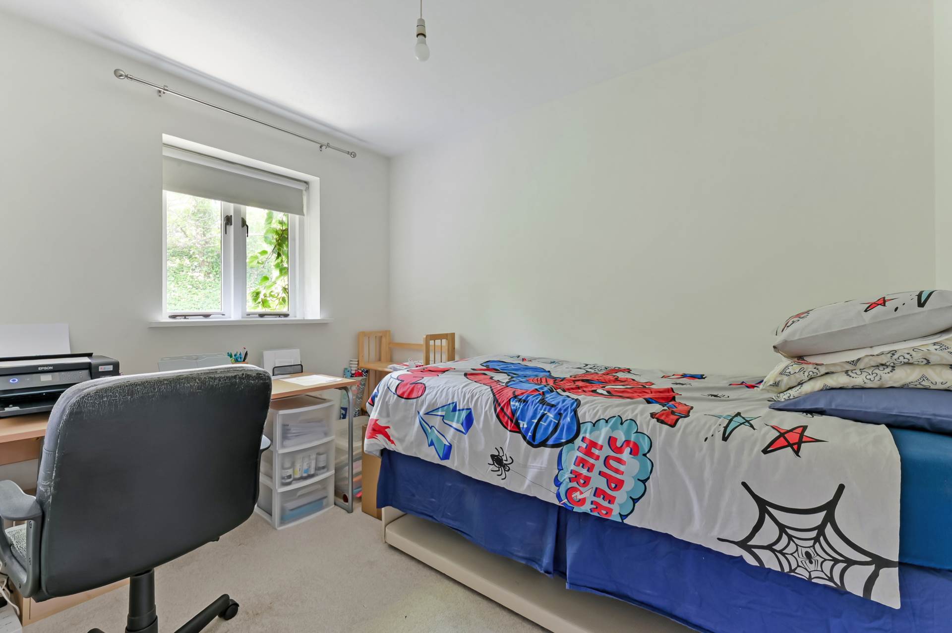 Additional Property Image 4 bedroom Detached to rent in Epsom 11