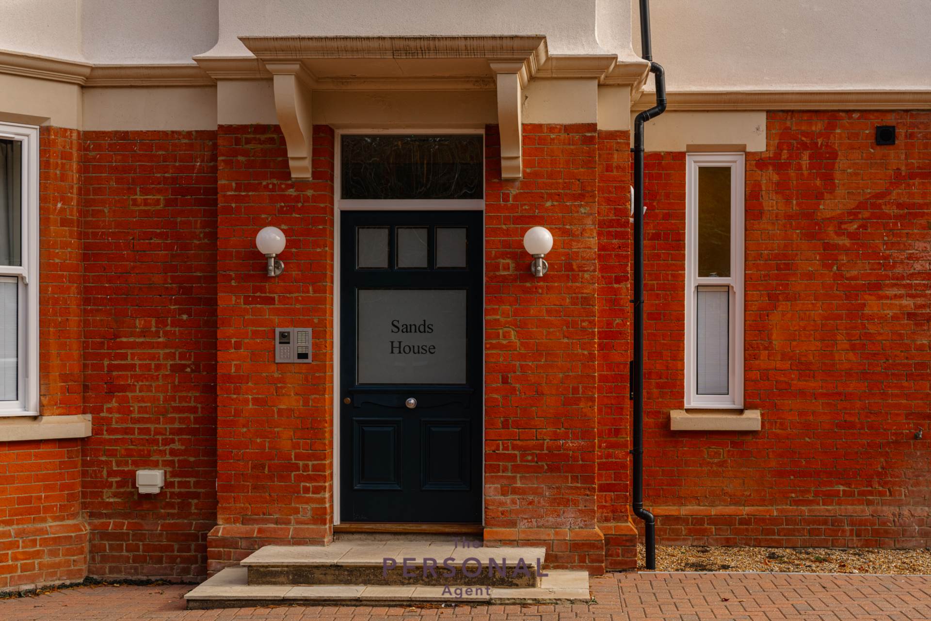 Additional Property Image 1 bedroom Studio to rent in Epsom 8