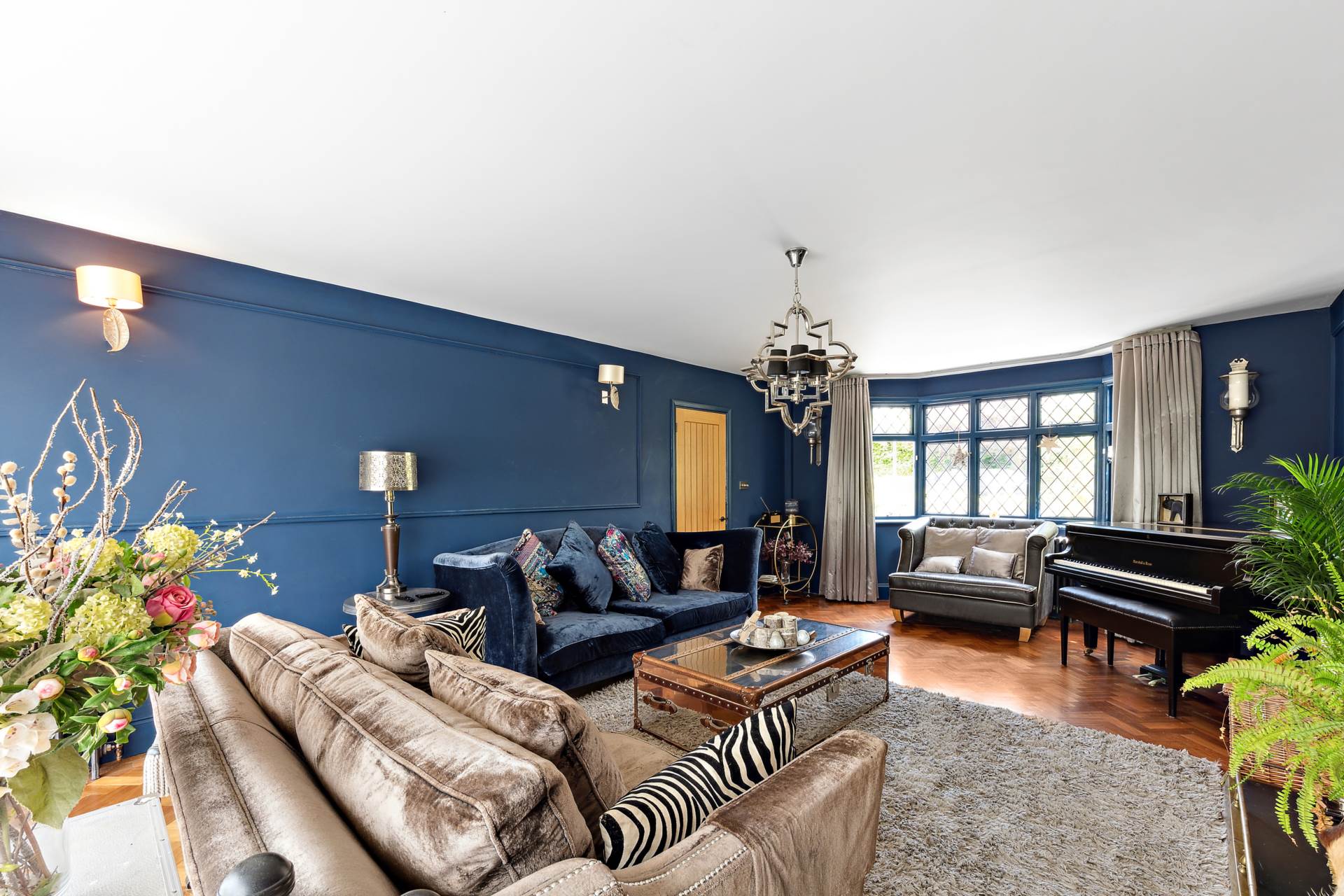 Additional Property Image 4 bedroom Detached to rent in Epsom 3