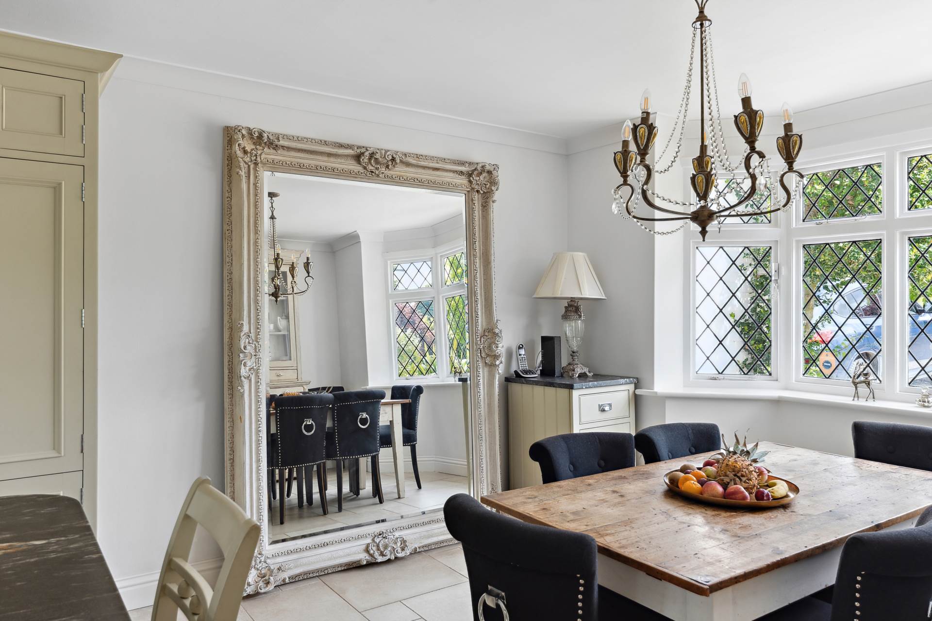 Additional Property Image 4 bedroom Detached to rent in Epsom 8