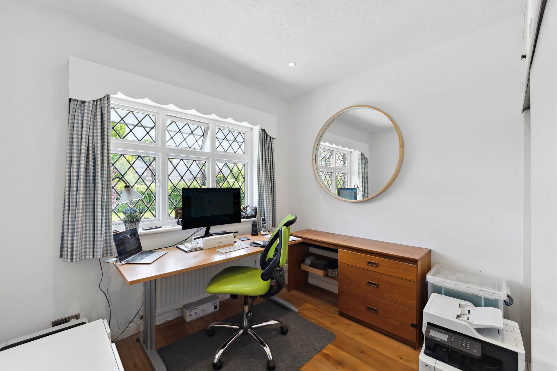 Additional Property Image 4 bedroom Detached to rent in Epsom 16