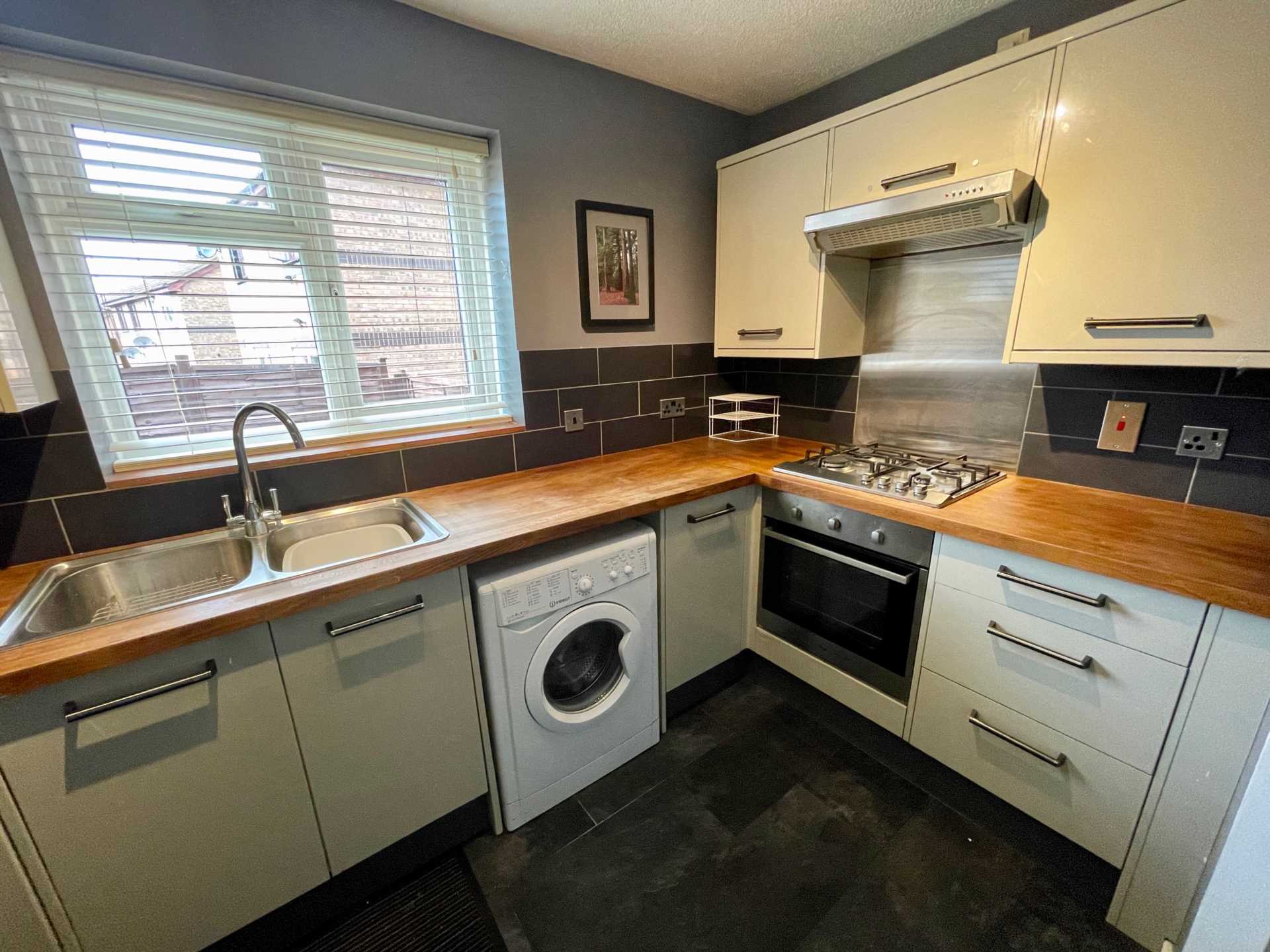 Additional Property Image 3 bedroom Semi Detached to rent in Milton Keynes 6
