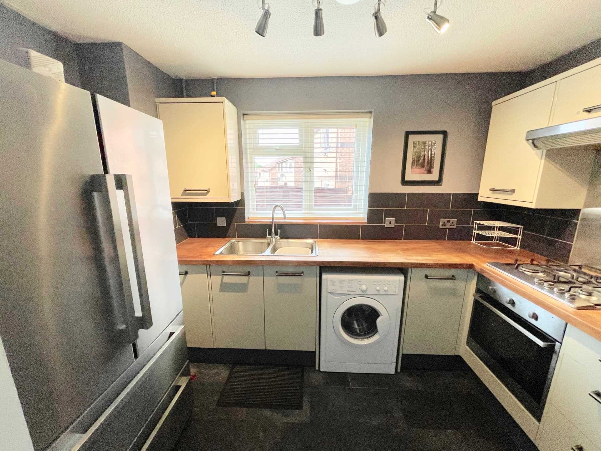 Additional Property Image 3 bedroom Semi Detached to rent in Milton Keynes 7