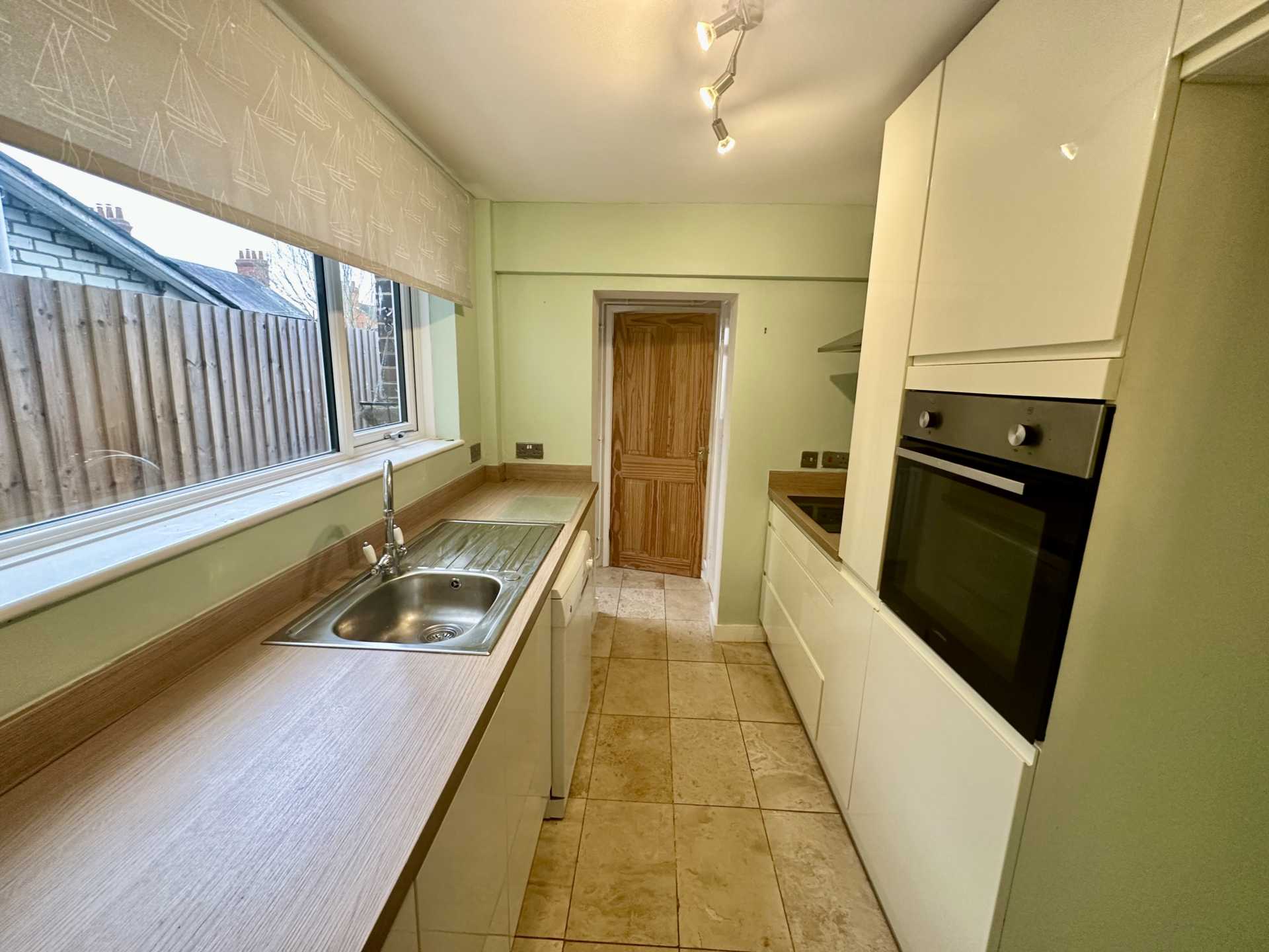 Additional Property Image 2 bedroom Semi Detached to rent in Newport Pagnell 6