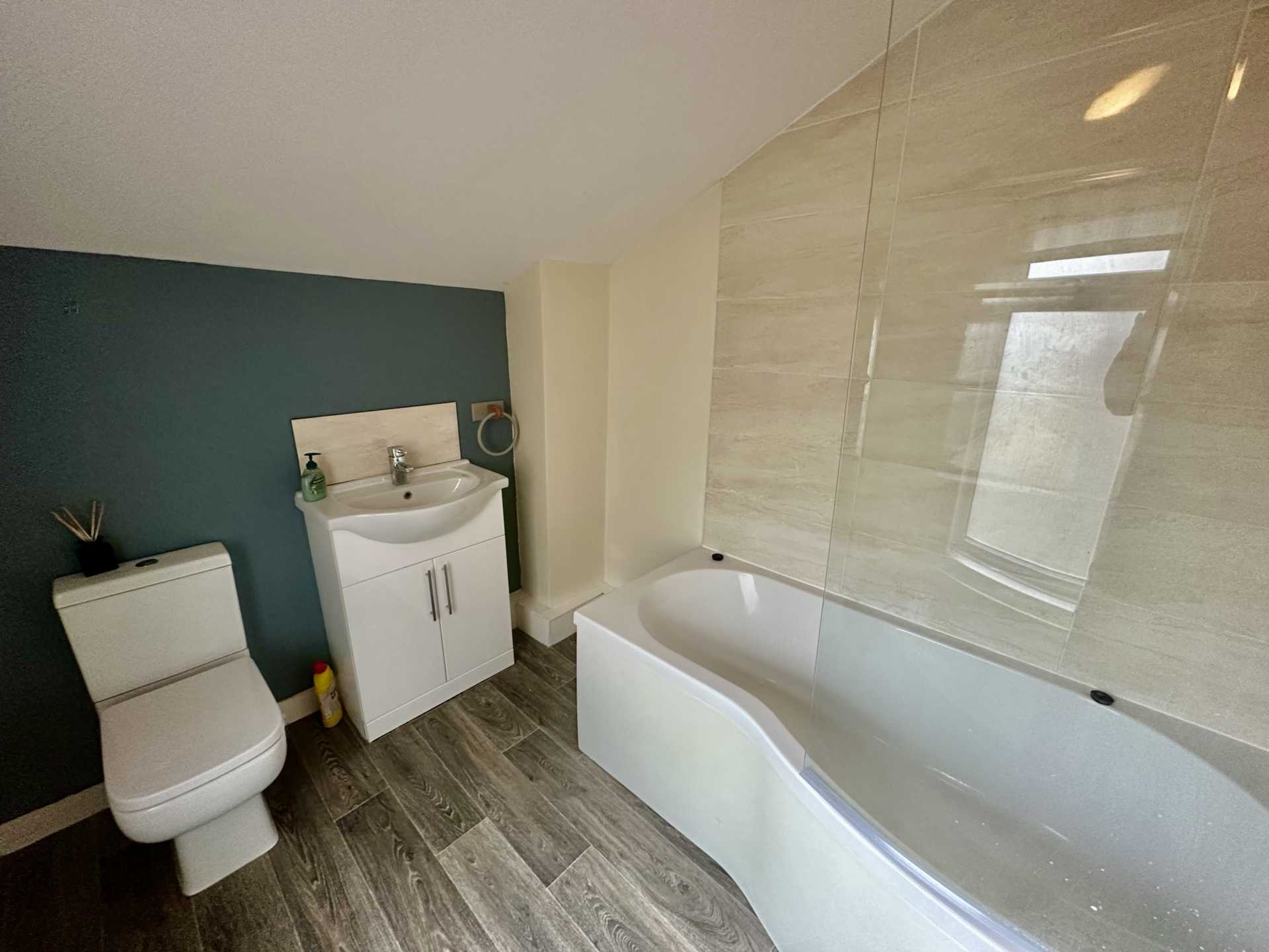 Additional Property Image 2 bedroom Semi Detached to rent in Newport Pagnell 9