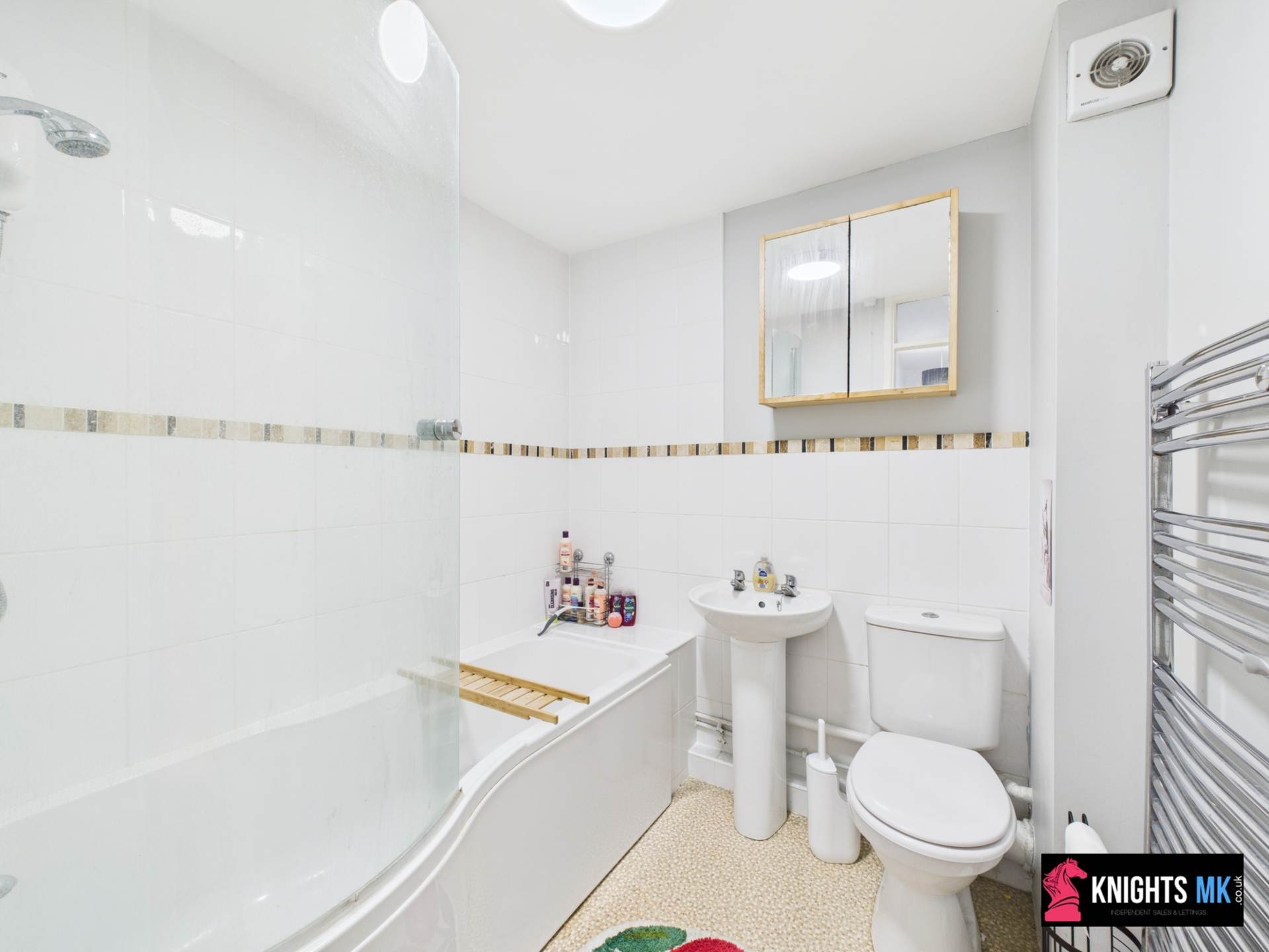 Additional Property Image 2 bedroom Maisonette for sale in Hitchin 11