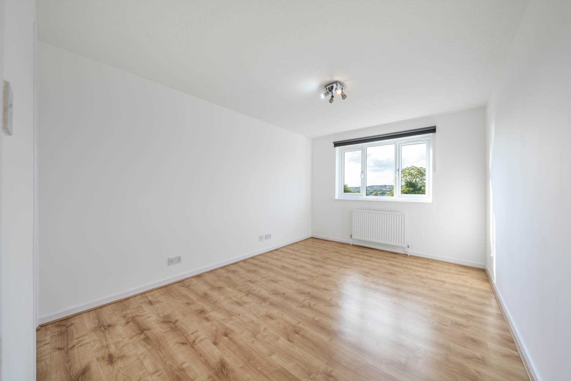 Additional Property Image 3 bedroom Flat to rent in London 7