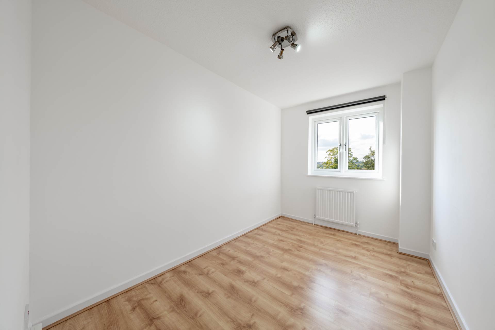 Additional Property Image 3 bedroom Flat to rent in London 9