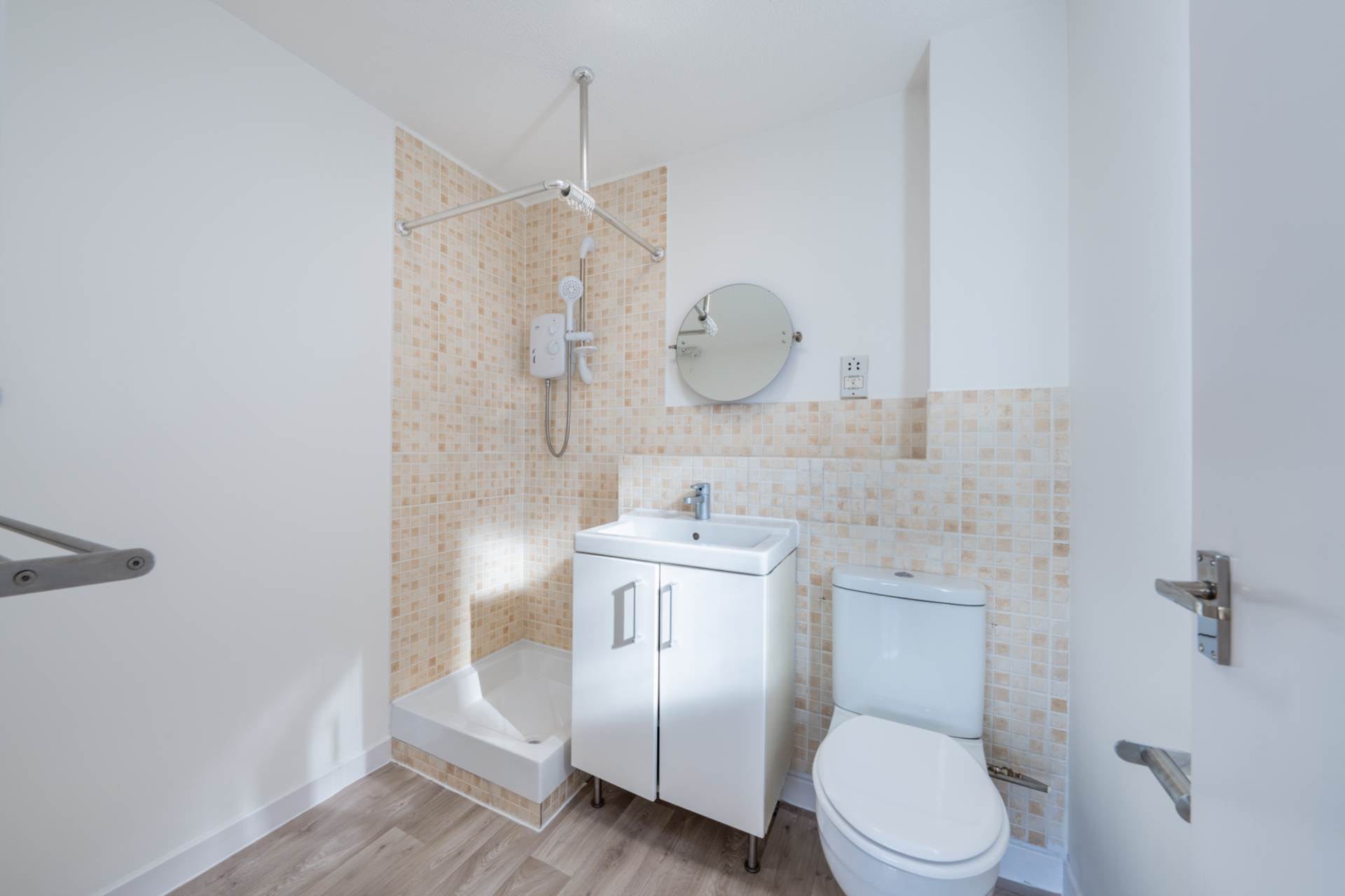 Additional Property Image 3 bedroom Flat to rent in London 10