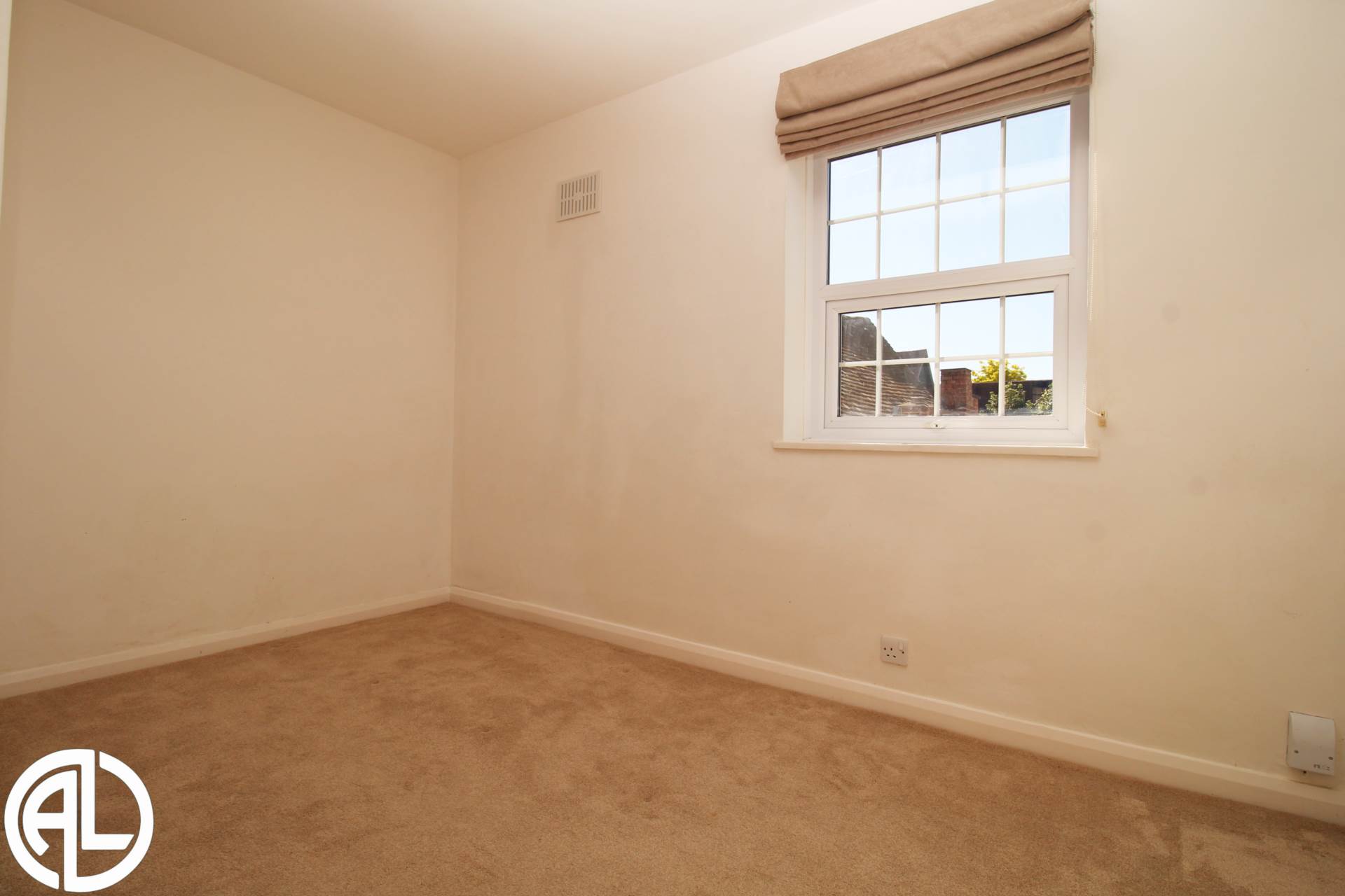 Additional Property Image 4 bedroom Detached for sale in Baldock 6