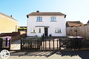 4 bedroom Detached for sale in Baldock