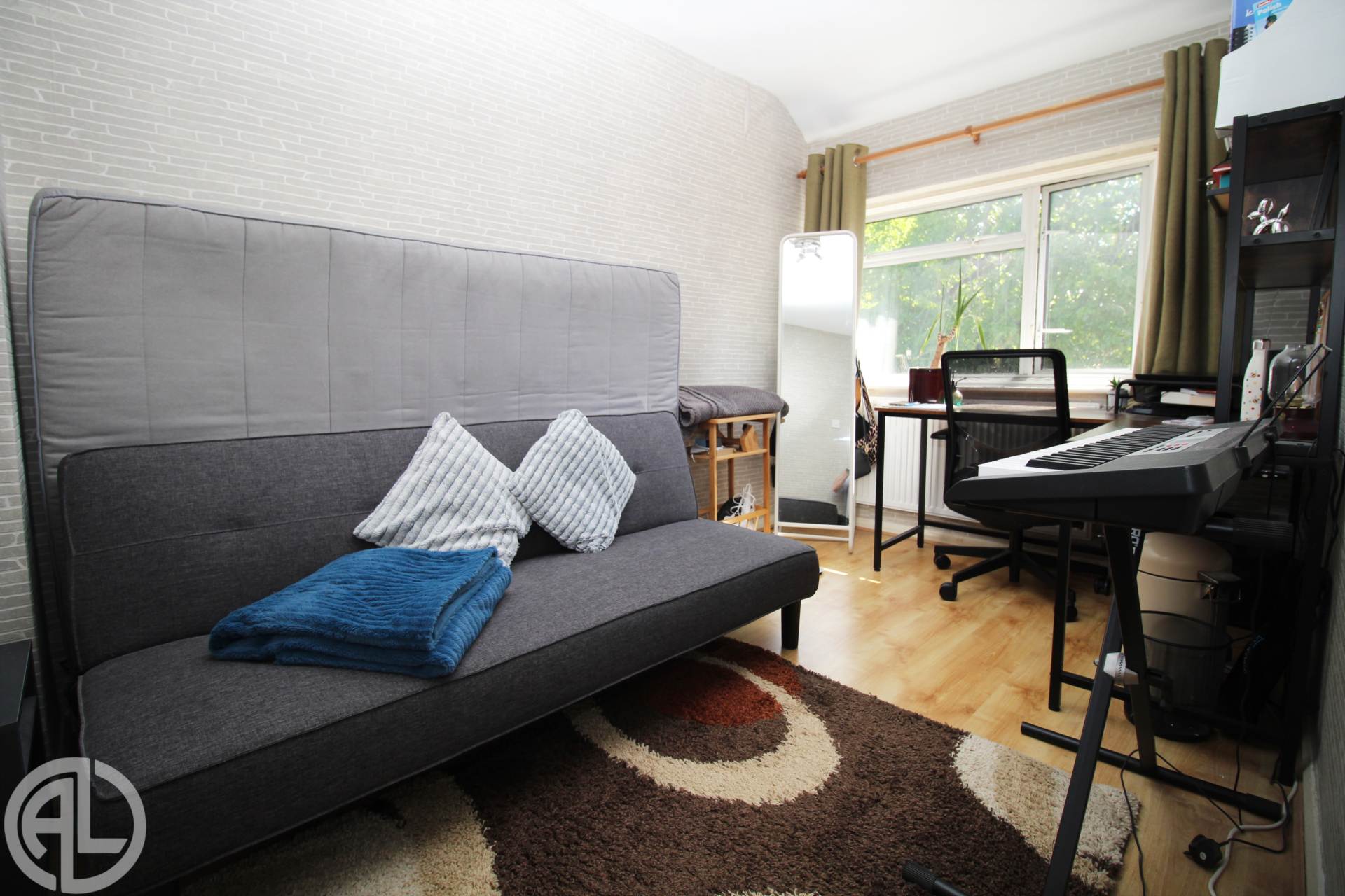Additional Property Image 3 bedroom Terraced for sale in Letchworth 7