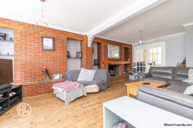 Additional Property Image 3 bedroom Semi Detached for sale in Hitchin 3