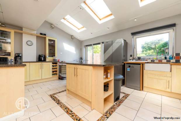Additional Property Image 3 bedroom Semi Detached for sale in Hitchin 6