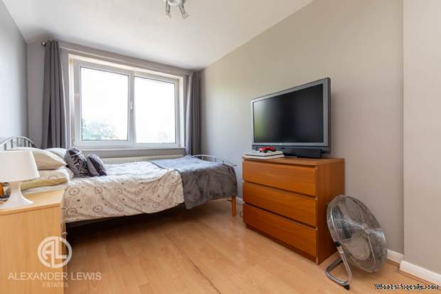 Additional Property Image 3 bedroom Semi Detached for sale in Hitchin 15