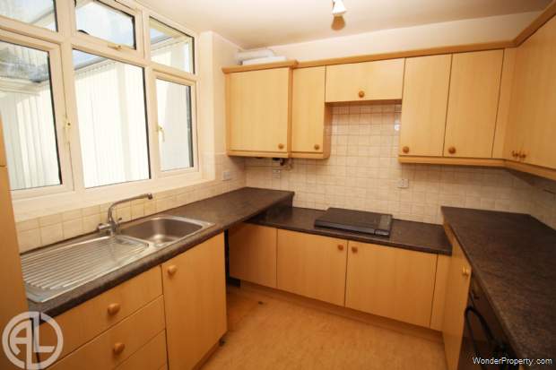 Additional Property Image 2 bedroom Detached Bungalow for sale in Letchworth 2