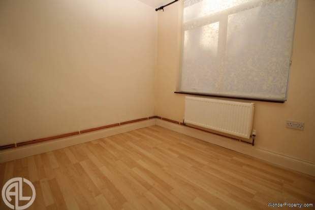 Additional Property Image 2 bedroom Detached Bungalow for sale in Letchworth 8