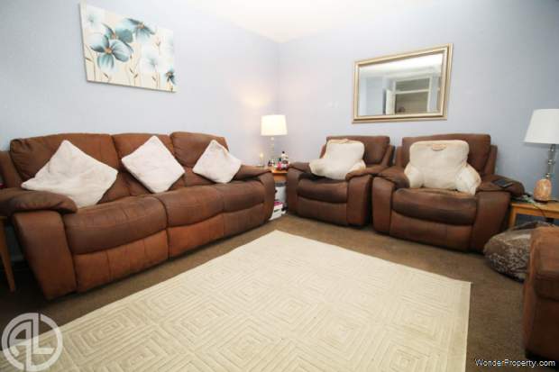 Additional Property Image 3 bedroom Terraced for sale in Letchworth 3