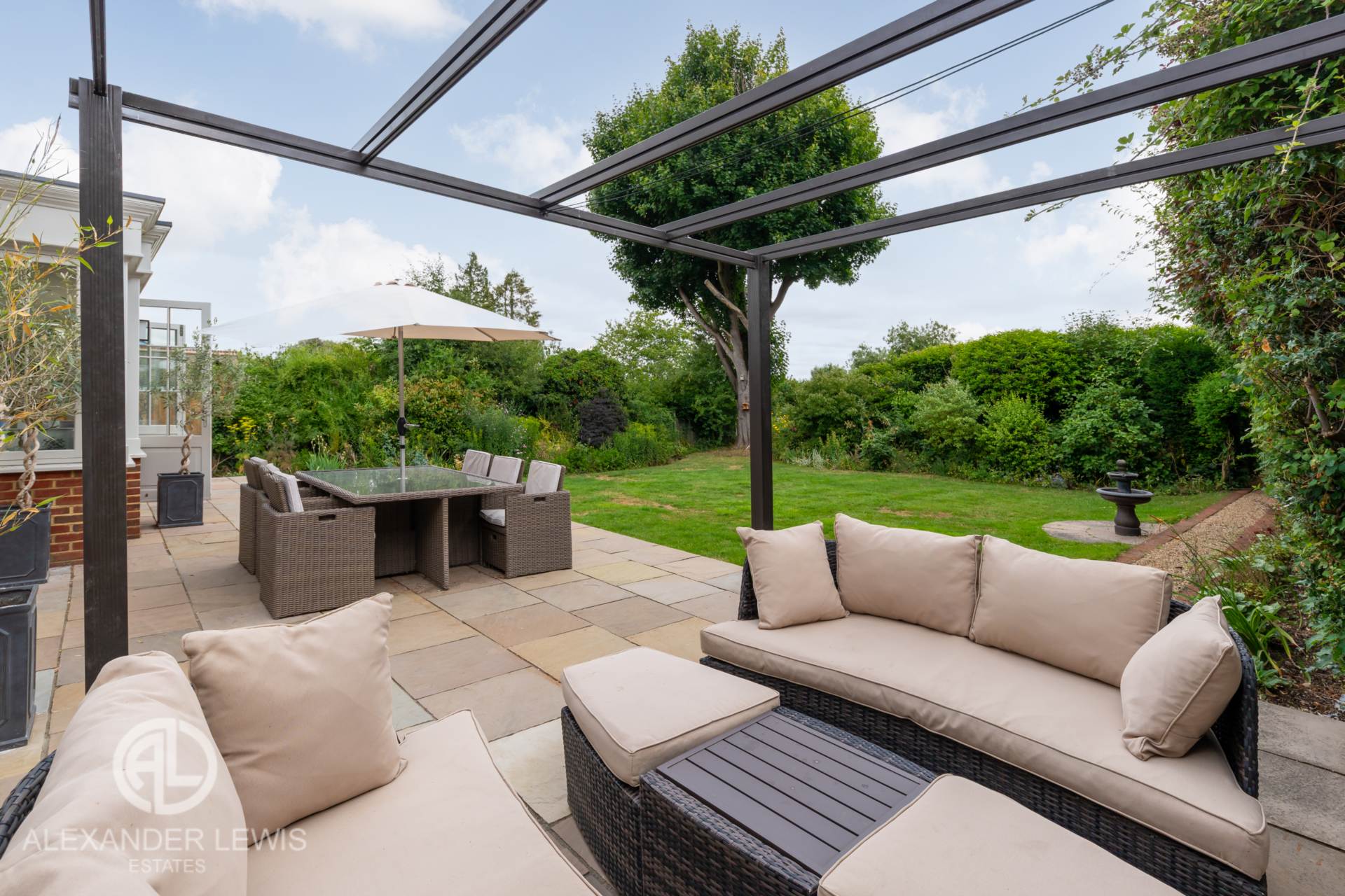 Additional Property Image 5 bedroom Detached for sale in Letchworth 22