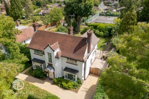 5 bedroom Detached for sale in Letchworth