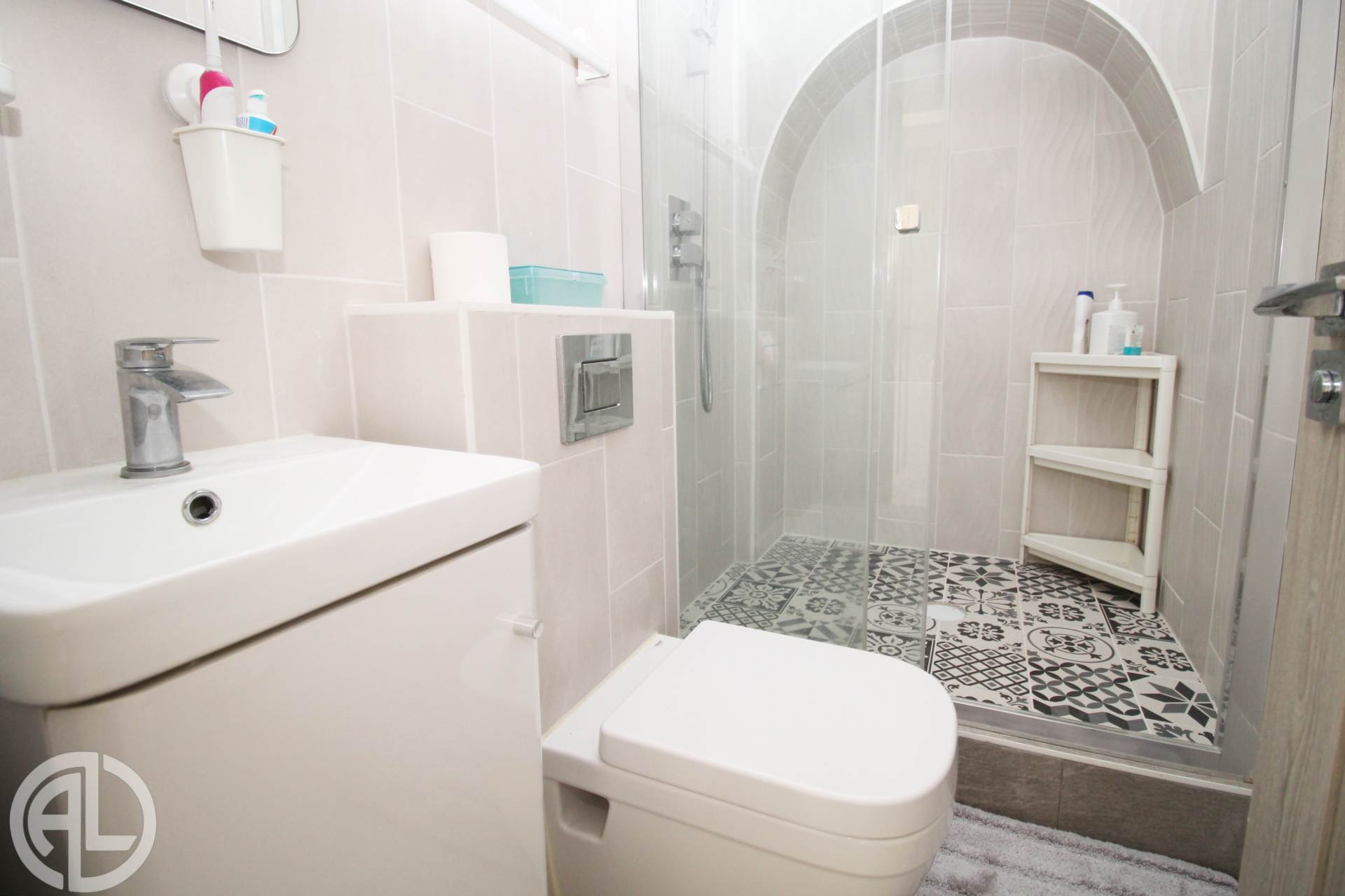 Additional Property Image 3 bedroom End of Terrace for sale in Letchworth 11