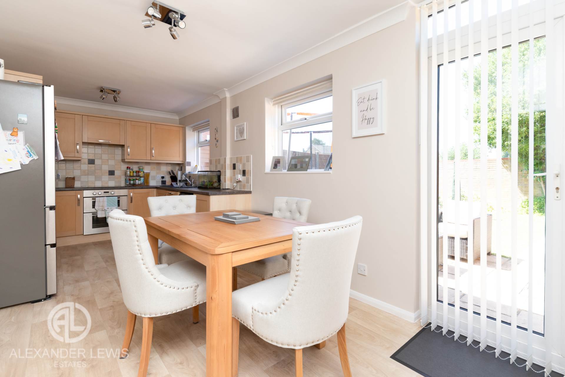 Additional Property Image 3 bedroom Terraced for sale in Letchworth 4