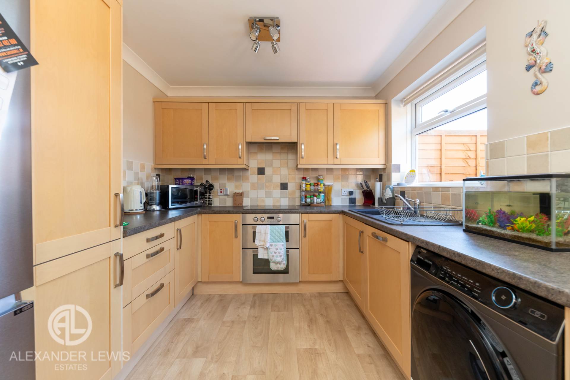 Additional Property Image 3 bedroom Terraced for sale in Letchworth 5