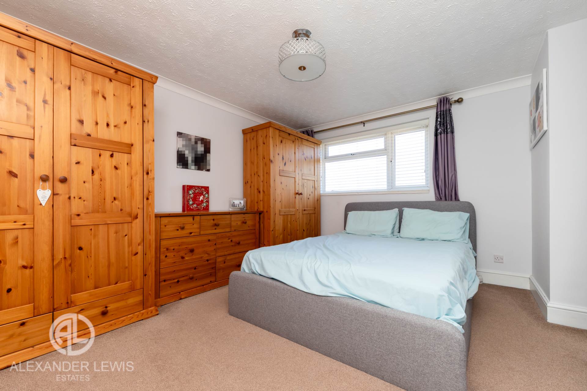 Additional Property Image 3 bedroom Terraced for sale in Letchworth 9