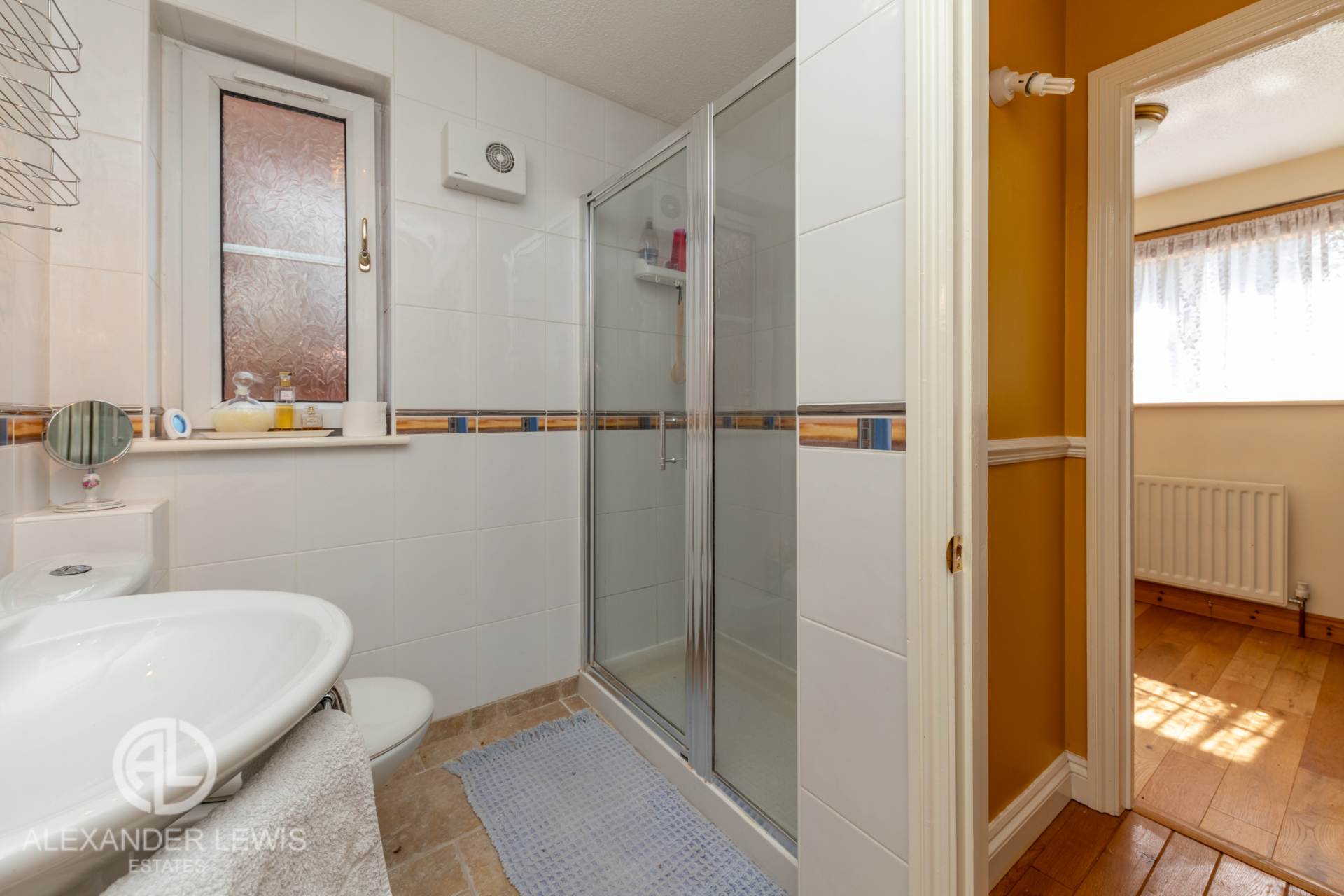 Additional Property Image 4 bedroom Detached for sale in Letchworth 15