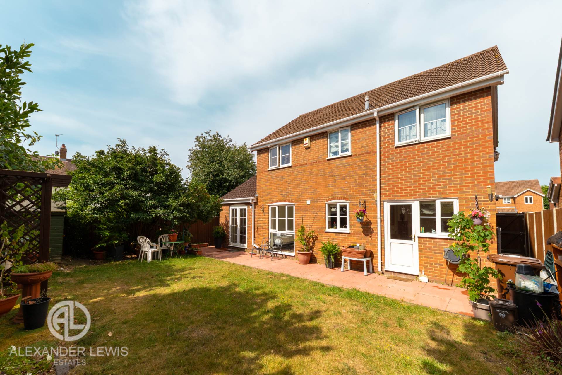 Additional Property Image 4 bedroom Detached for sale in Letchworth 17