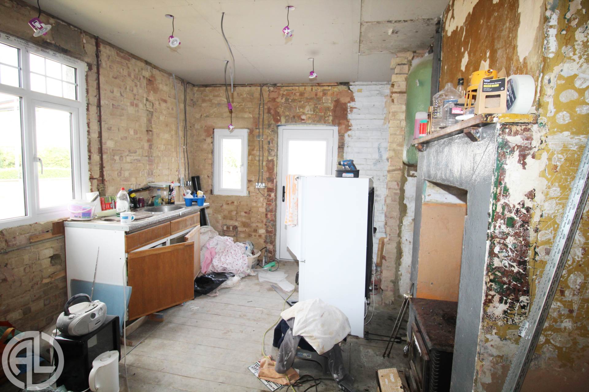 Additional Property Image 2 bedroom Bungalow for sale in Hitchin 5