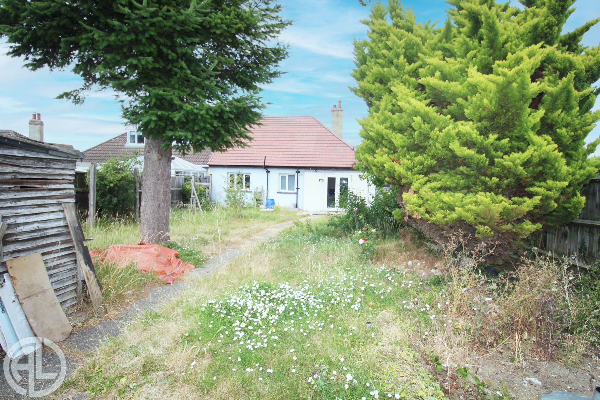 Additional Property Image 2 bedroom Bungalow for sale in Hitchin 9