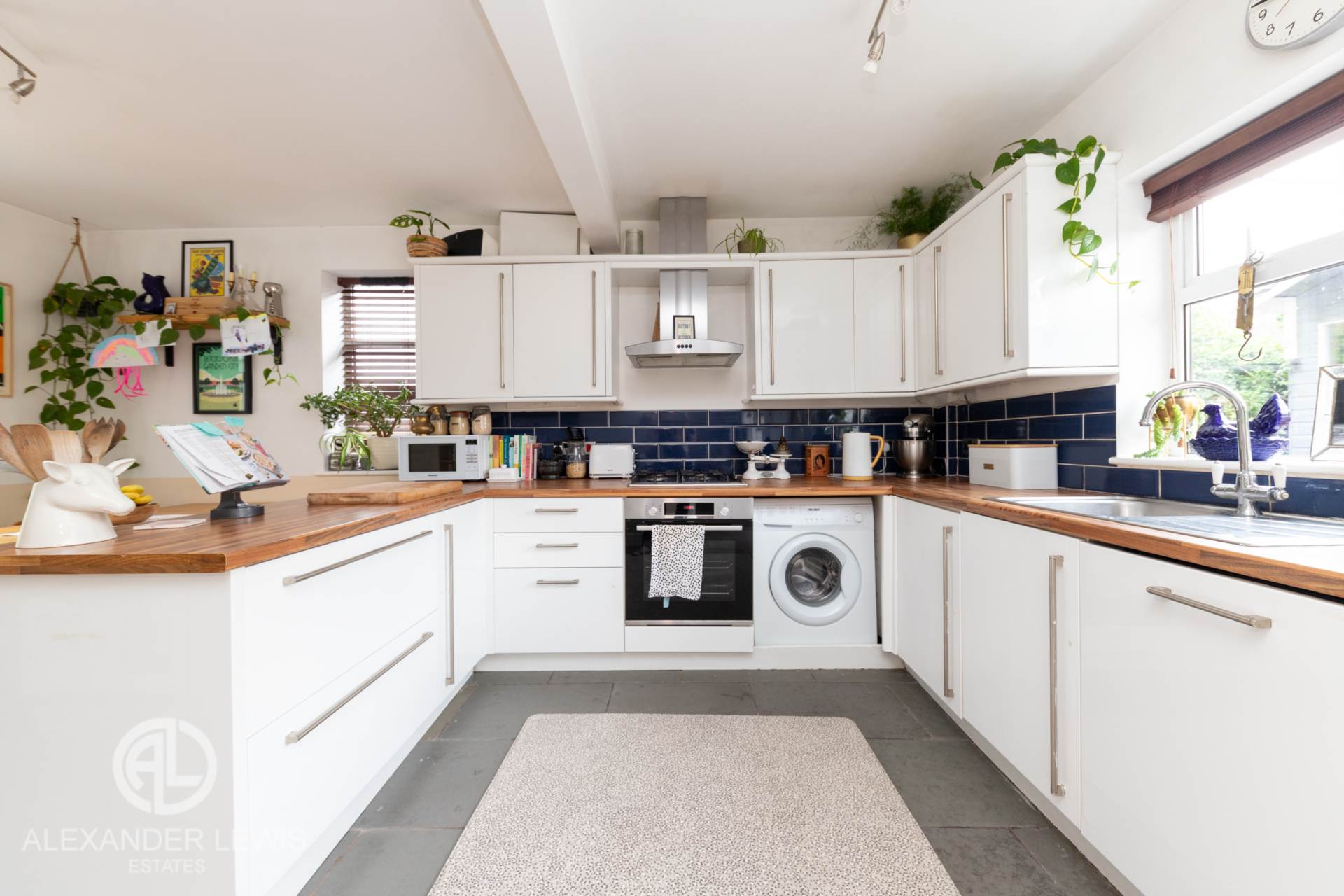 Additional Property Image 3 bedroom Semi Detached for sale in Letchworth 4