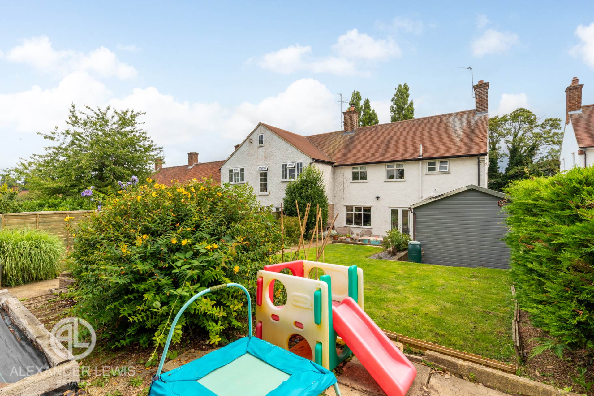 Additional Property Image 3 bedroom Semi Detached for sale in Letchworth 19