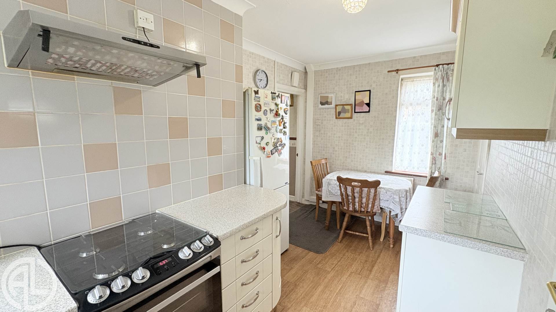 Additional Property Image 3 bedroom End of Terrace for sale in Letchworth 7